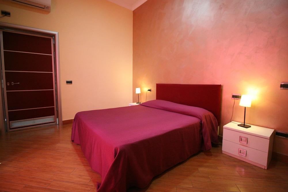 Diamond 3* Napoli